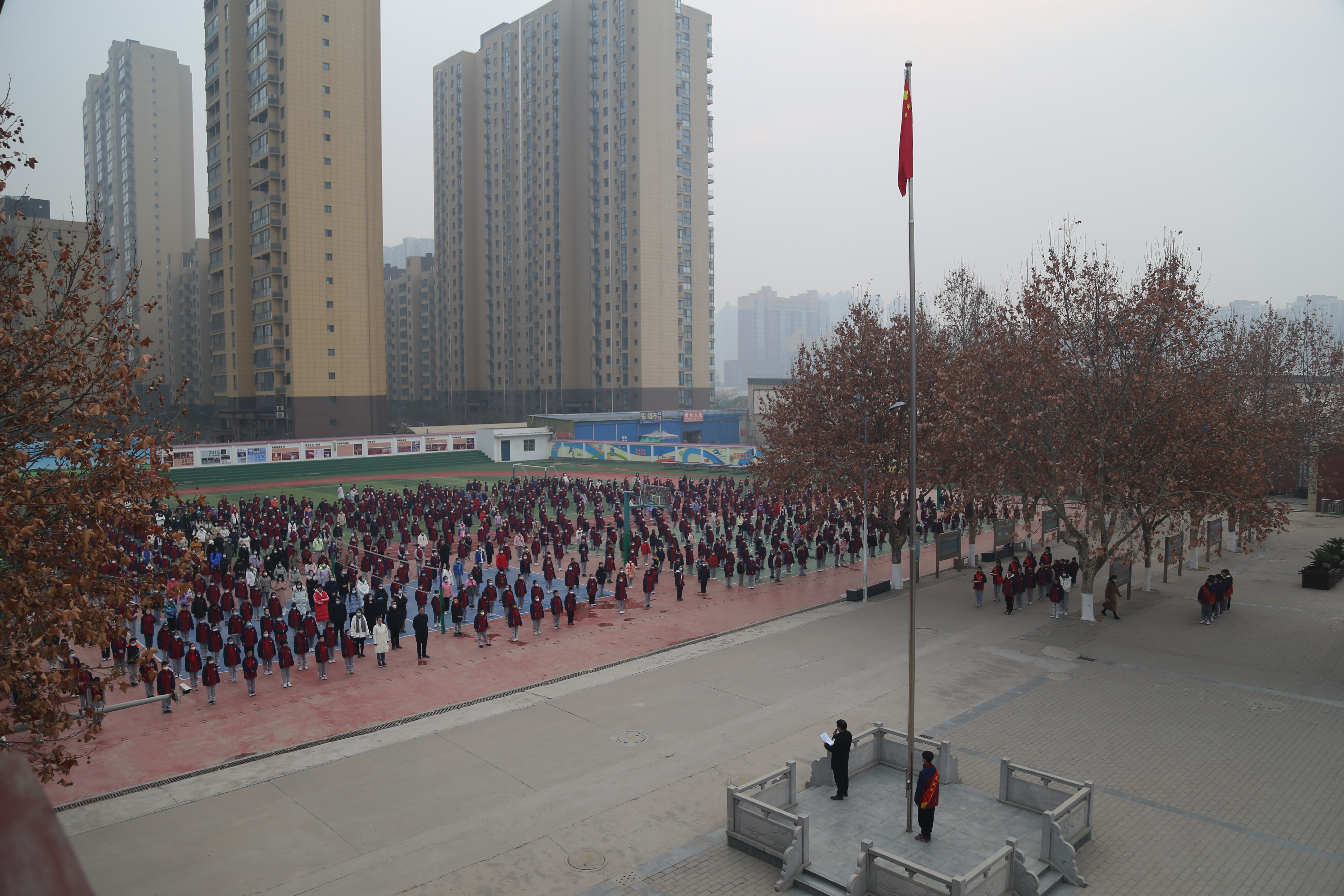 图为活动现场