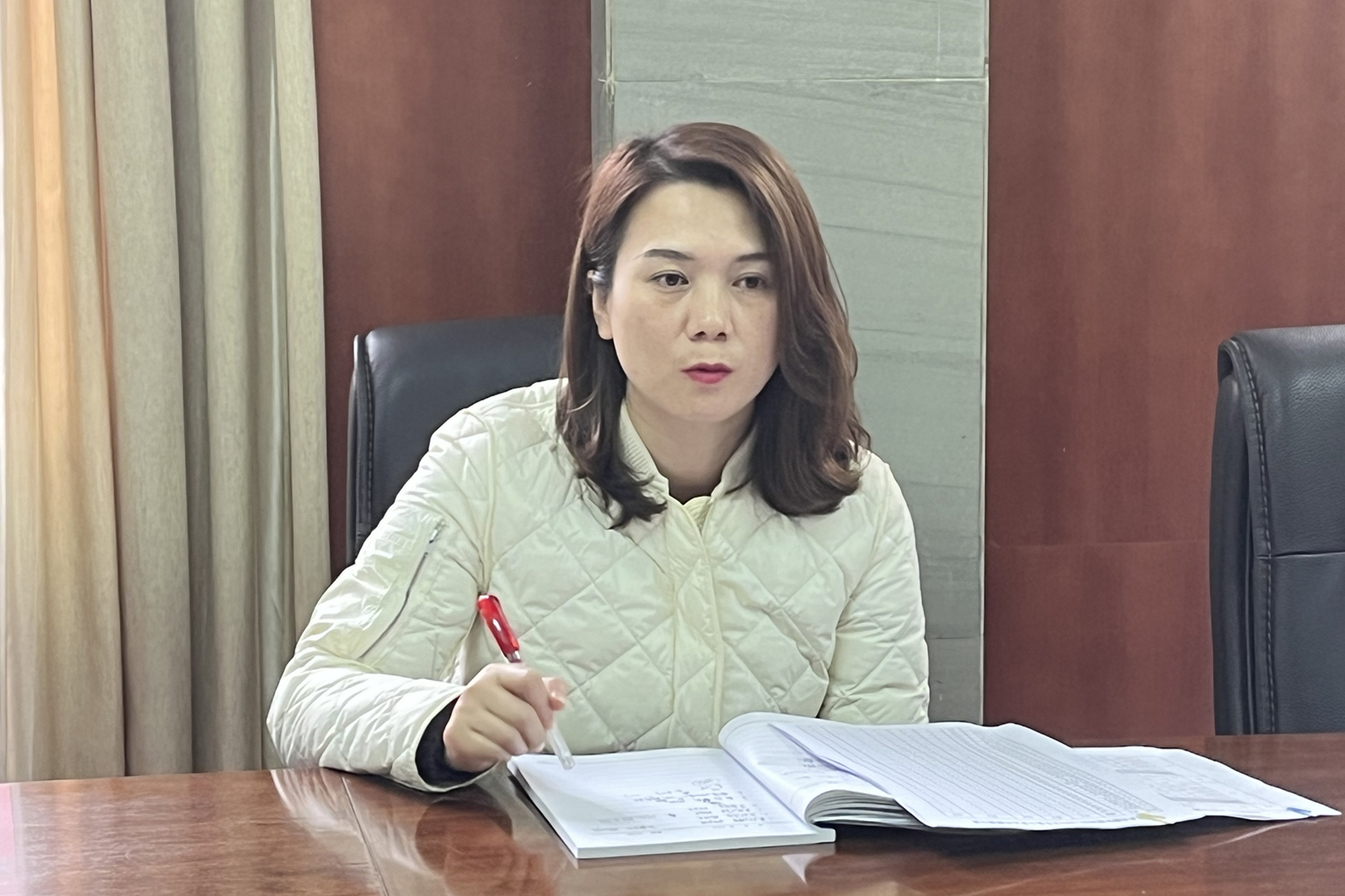 田源对五年级教学工作提出要求