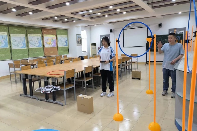 西安市第六十六中学在信息素养大赛中屡获佳绩