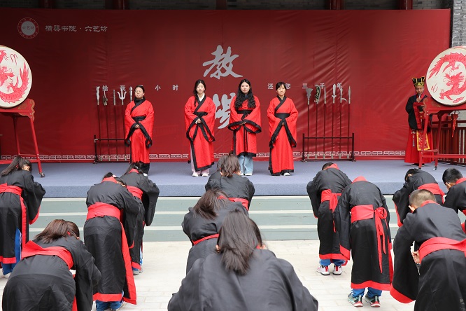 现代工厂遇见“六艺” 百名学生行拜师礼 感悟文化根源——咸阳长庆子弟学校开展四年级研学实践活动