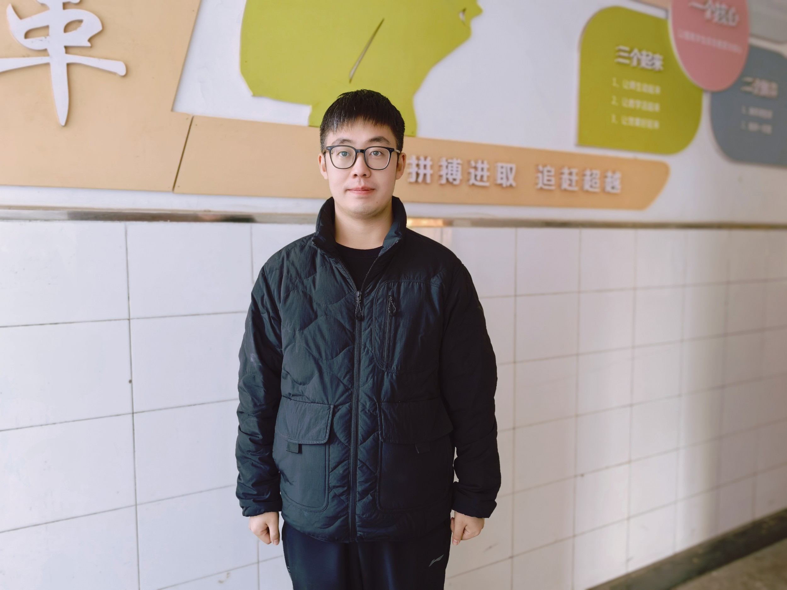 无声的烽火课堂  &mdash;&mdash;读《革命者》有感