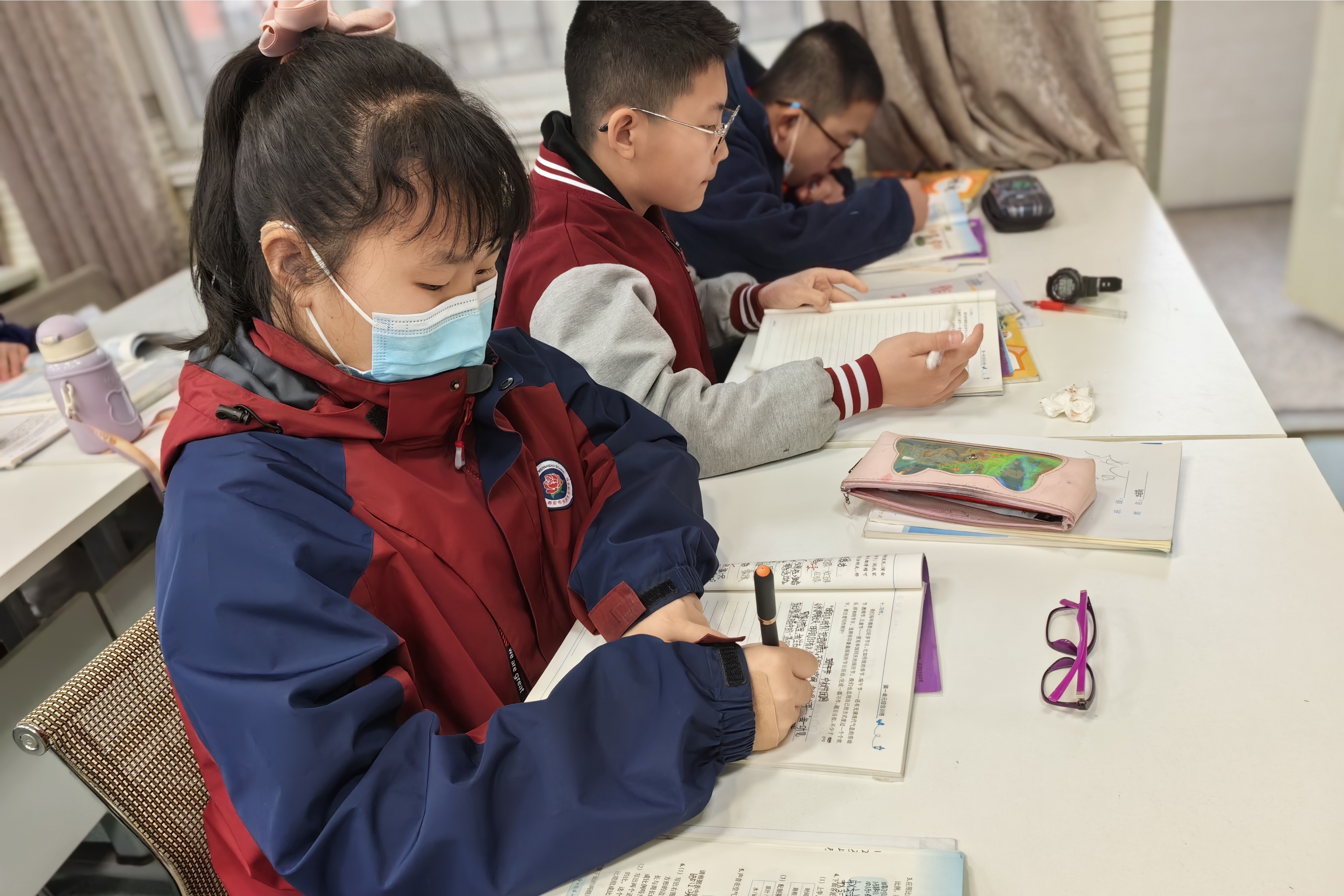图为学生完成作业