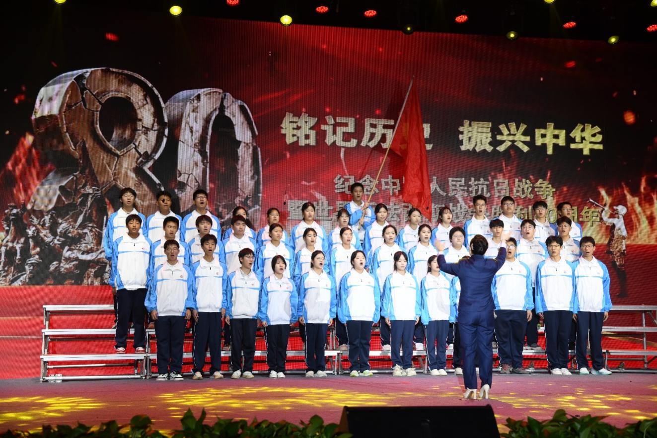 石油普教中心成功举办“踏歌前行”师生合唱展演活动